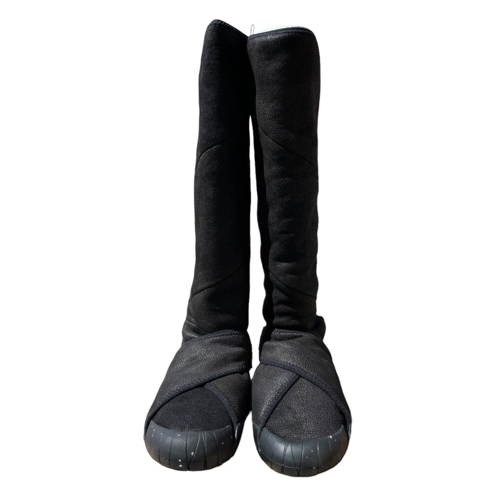 6 Pair,Vibram Furoshiki Shearling High Boots Wmn's Black Size S (38/39) (SZ 7.5)